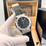 Hublot Classic Fusion Automatic – Titanium – Black Dial – Alligator/Rubber Strap