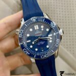 Omega Seamaster Diver 300M Co‑Axial Master Chronometer – Stainless Steel – Blue Ceramic Wave Dial – Blue Rubber Strap