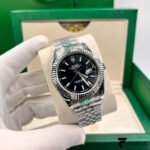 Rolex Datejust 41 – Bright Black Dial – White Rolesor – Jubilee Bracelet