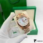 Rolex Day‑Date 40 – Everose Gold – White Mother‑of‑Pearl Diamond Dial – Fluted Bezel – President Bracelet – Ref. 228235